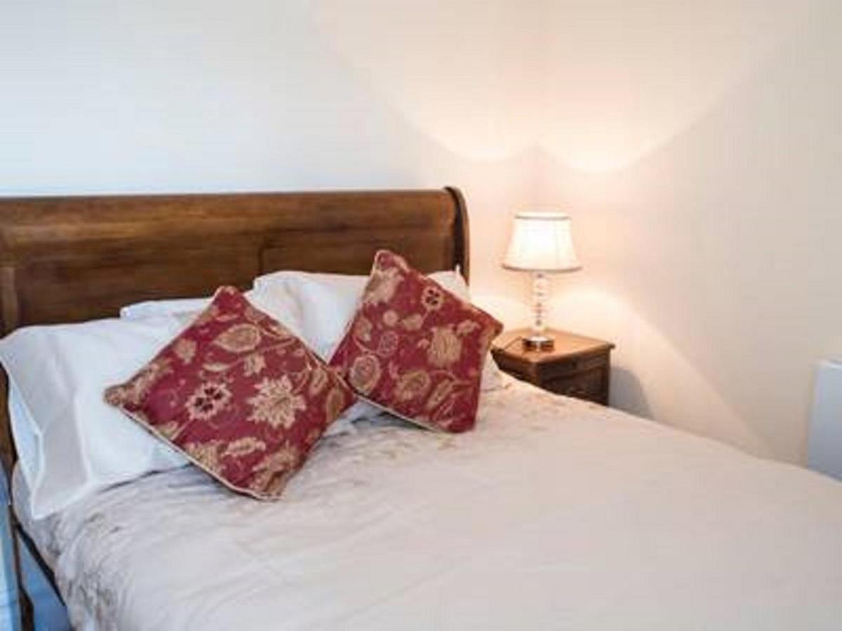 Apartamento The Post House Kinsale Exterior foto