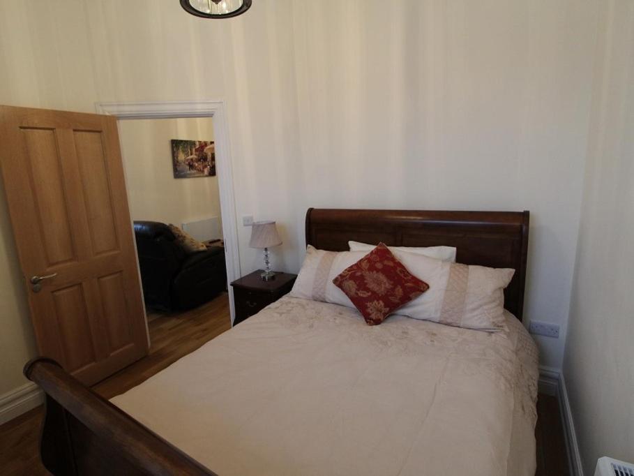 Apartamento The Post House Kinsale Exterior foto