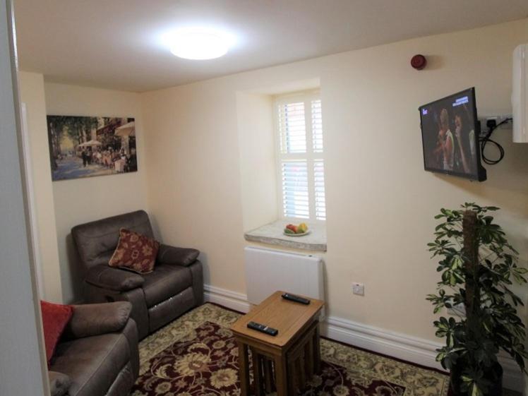 Apartamento The Post House Kinsale Exterior foto