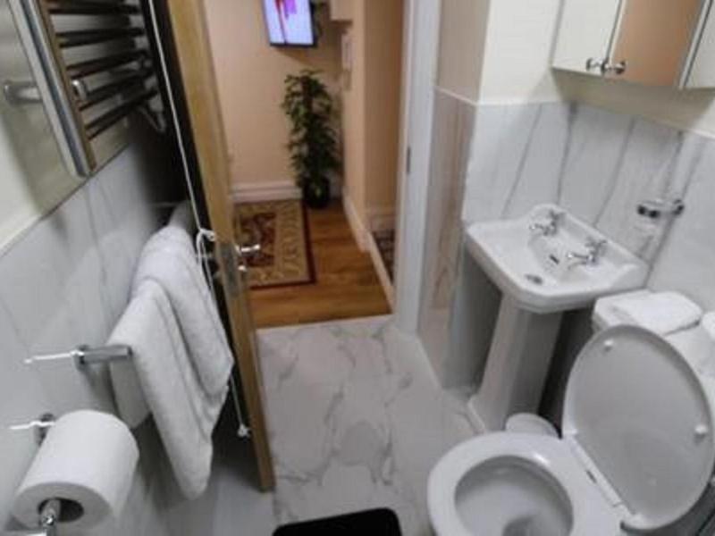Apartamento The Post House Kinsale Exterior foto