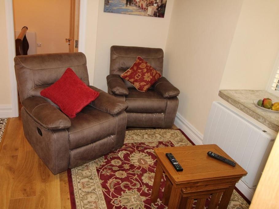 Apartamento The Post House Kinsale Exterior foto